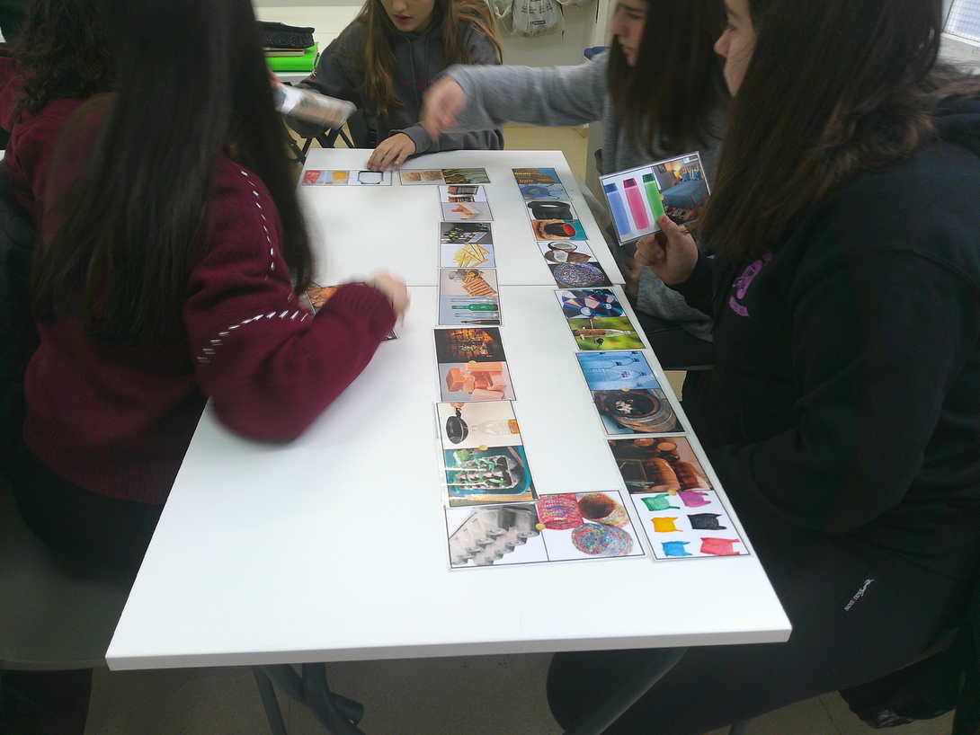 Ikasleak dinamiketan lanean